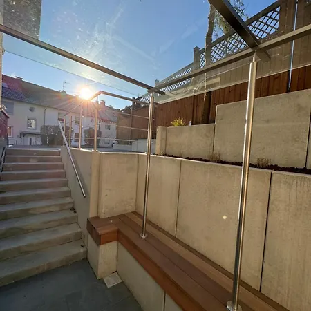 Lägenhet Liebevolle Neubauwohnung Im Souterrain