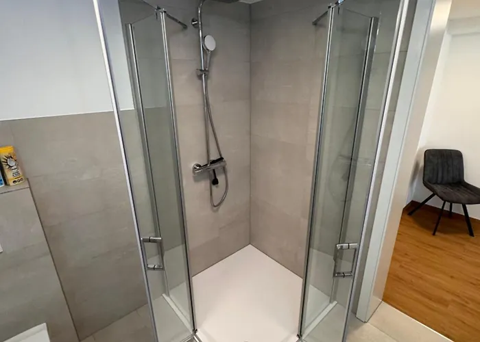 Apartment Liebevolle Neubauwohnung Im Souterrain *