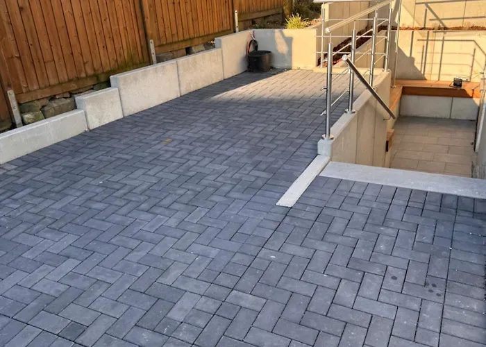 Liebevolle Neubauwohnung Im Souterrain Apartment Sprockhoevel